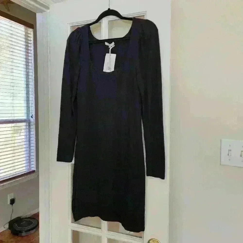 NWT Z Supply Black Knee Length Long Sleeve Knit Winter Sweater Dress Medium - Picture 2 of 12